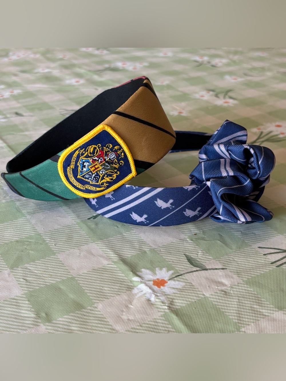 Wizarding World of Harry Potter 2 Headbands Hogwarts Houses & Ravenclaw
